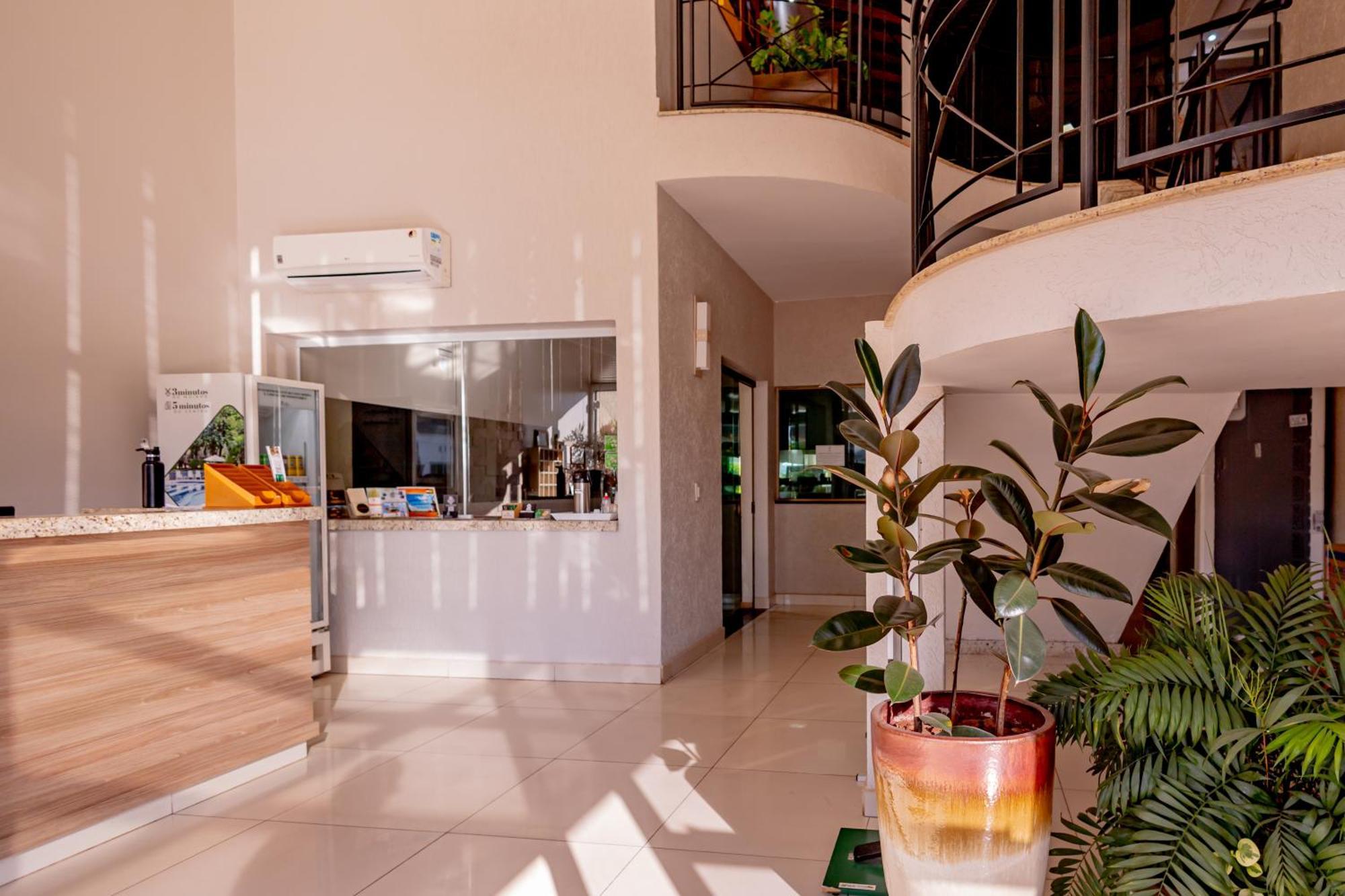 Hotel Villa De Holanda 奥兰布拉 外观 照片